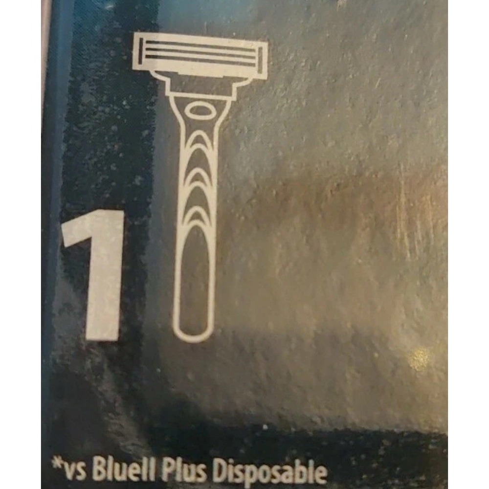 Gillette Mach3 Razor , 2-Pack. NEW. [C] - Picture 3 of 4